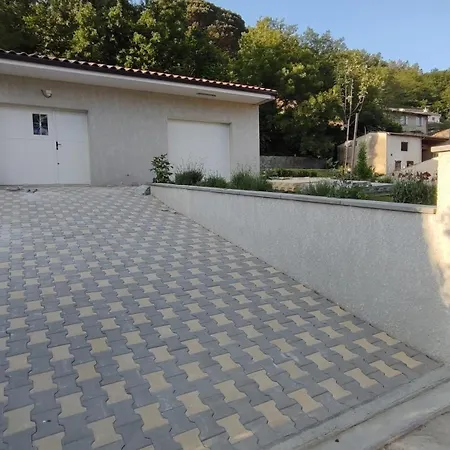 Maison Tarn Sud בית נופש קסטרה